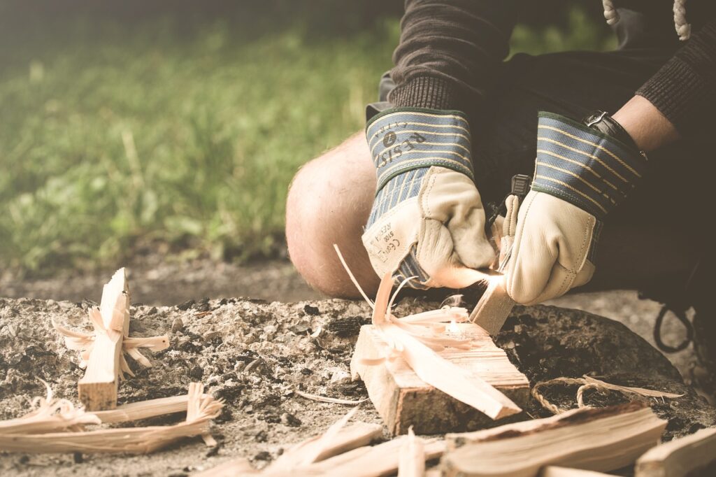 Outdoor-Feuermachen - Tipps und Techniken zum Überleben