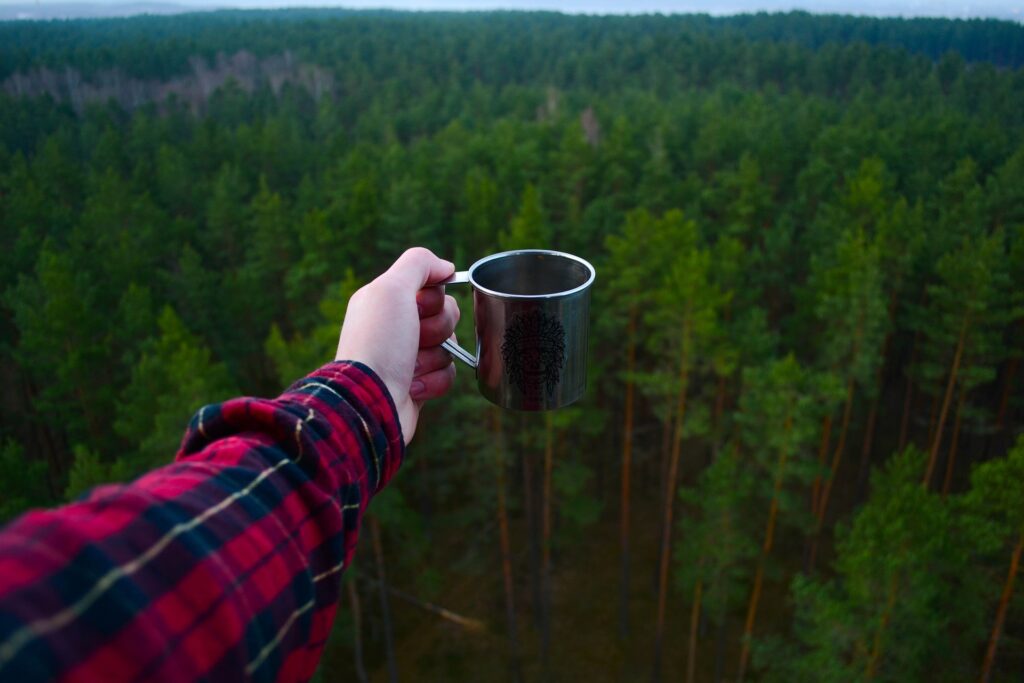 Tatonka Outdoor Edelstahlbecher
Camping Tasse mit Klappgriffen
Nachhaltiger Trinkbecher für unterwegs
