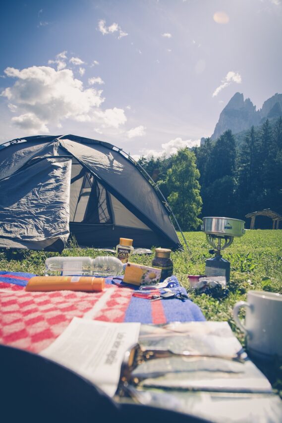 Tatonka Outdoor Edelstahlbecher
Camping Tasse mit Klappgriffen
Nachhaltiger Trinkbecher für unterwegs
